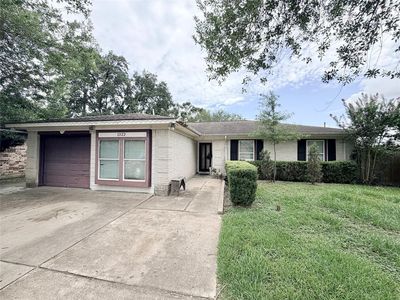 1322 Saddle Rock Dr