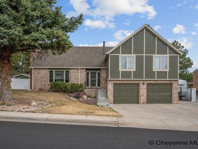 7209 Hawthorne Dr