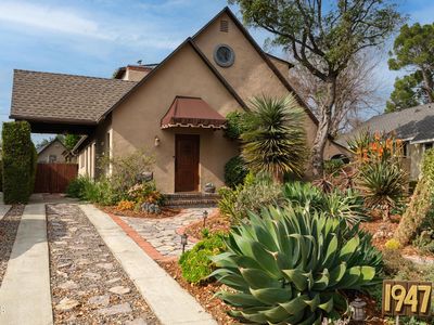 1947 N Roosevelt Ave