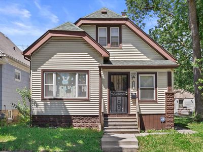 3118 W Fairmount AVENUE