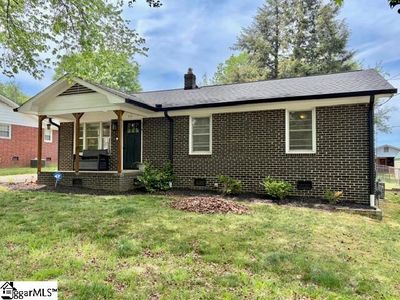 515 Ridgewood Dr