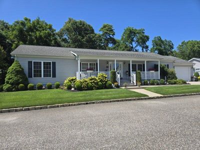 1407-212 Middle Rd