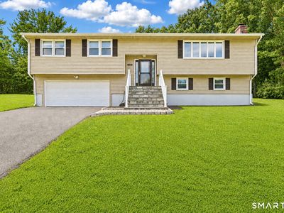 Property at 115 Inwood Drive, Naugatuck, CT