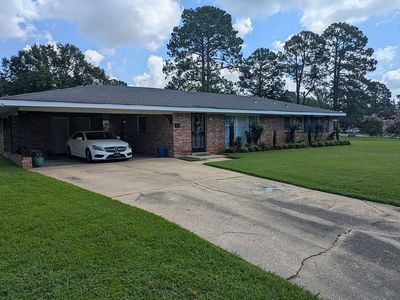 629 Byrne Dr