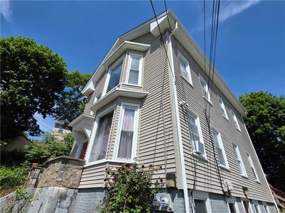 216 Maplewood Ave