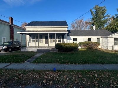 122 Leray St