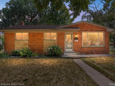 21414 Hillside Dr