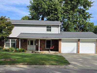 3910 Lantern Ln