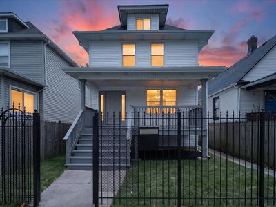 543 N Leclaire Ave