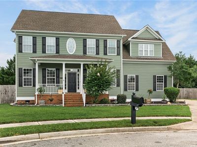 901 Hathaway Ct