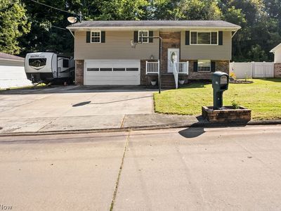 190 Suzanne St