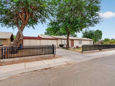 349 W Joshua St