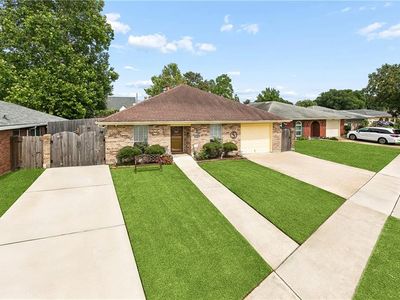5213 Pike Dr