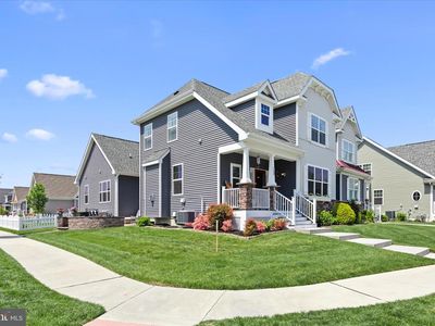 227 Lantern Ln