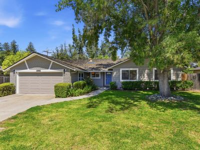 18961 Fernbrook Ct
