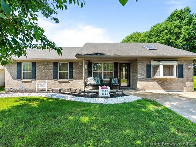 Property at 922 Presidential Place, Jeffersonville, IN