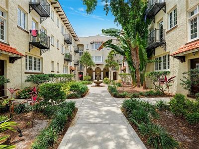 2117 W Dekle Ave #D-1