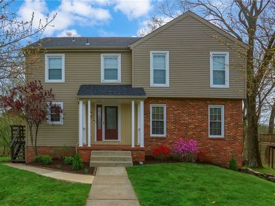 208 Parliament Dr