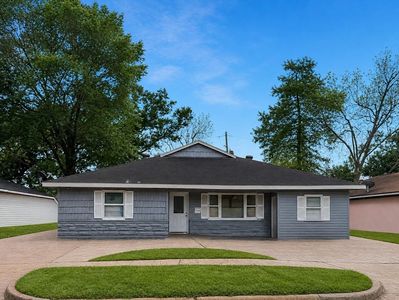 1110 Lafferty Rd