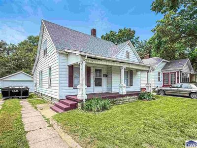 120 Blakely Ave