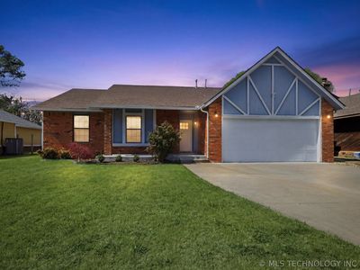 6706 S 110th East Ave