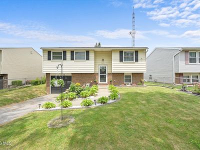 1951 Grimes Golden Dr
