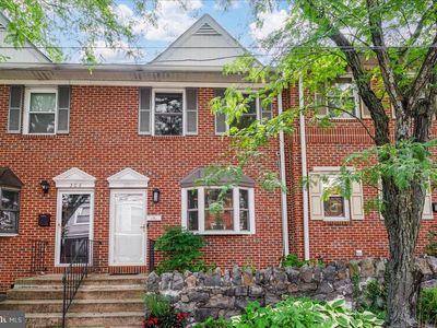 308 W 19th St