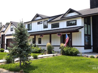 12941 Spring Valley Rd