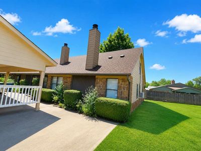 543 E Greenbriar Cir