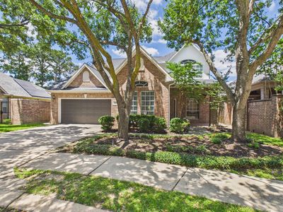 5407 Lake Place Dr