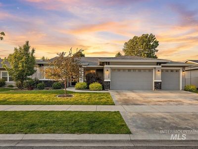 1428 W Elias Dr