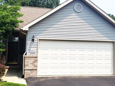 621 Ridge Ln