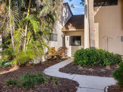 652 Bird Bay Dr W #73