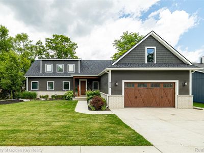 1210 W Oakley Park Rd