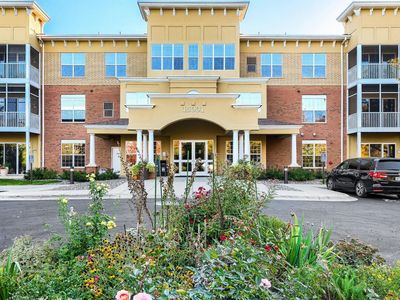 15001 Burnhaven Dr Unit 121