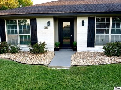26 Magnolia Dr