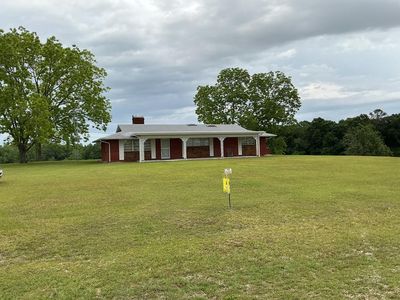 1752 Highway 10