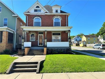Property at 425 Wayne Ave, Ellwood City, PA