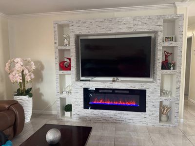 1364 Four Seasons Blvd