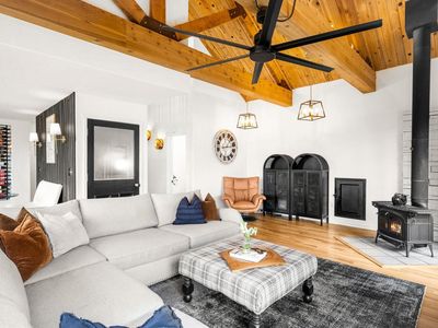 9537 Ute Dr
