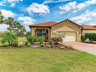10111 Malachite Dr