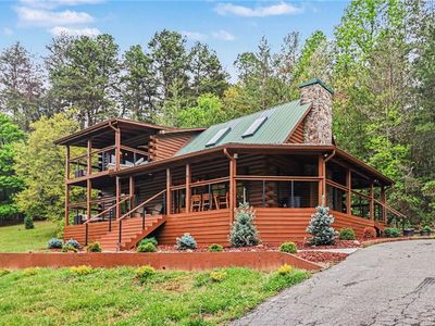 355 Happy Valley Ln