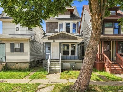 252 Parkdale Ave