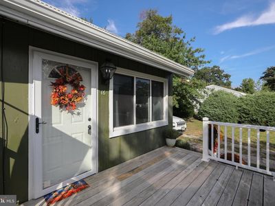 16 Holly Blvd
