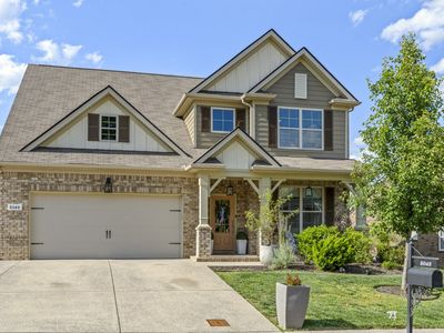 8048 Forest Hills Dr