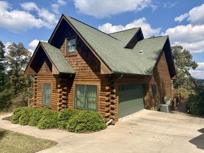 121 Lola Dr