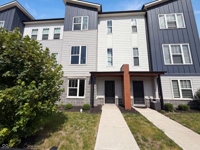 303 Steeples Blvd