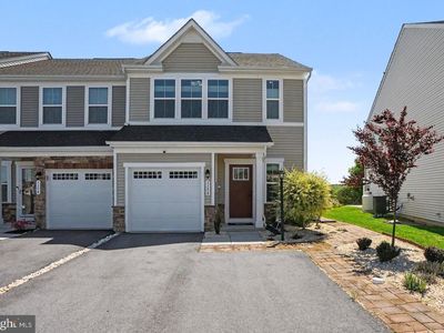 1156 Emilys Ct
