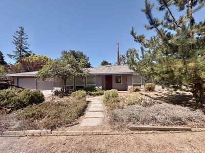 321 Hillview Ave