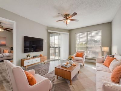 18333 Roehampton Dr APT 1037